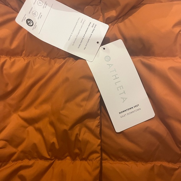 Athleta Puffy Down Vest – Rust Orange – Women’s Large – NWT - Picture 7 of 7